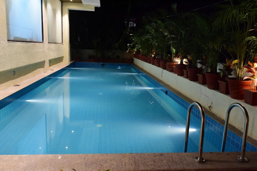 The Flora Grand, Vasco, Goa Hotel Vāsco Da Gāma Kültér fotó